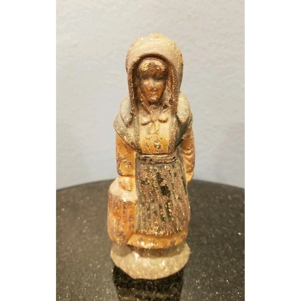Vintage Amish Quaker Farmer Woman Cast Iron Figurine 4.75